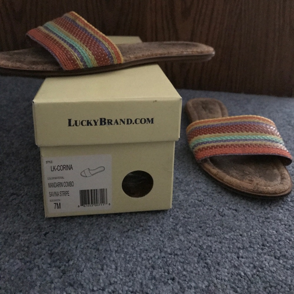 Lucky 🍀Brand sandal flip flops Corina sz 7 savana