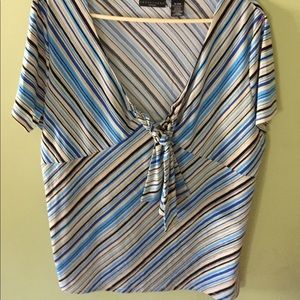 Women's shirt by apostrophe