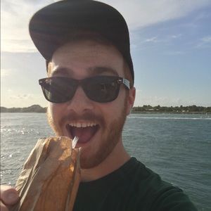 Meet your Posher, Evan