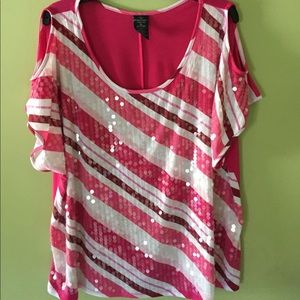 Faded Glory cold shoulder top.