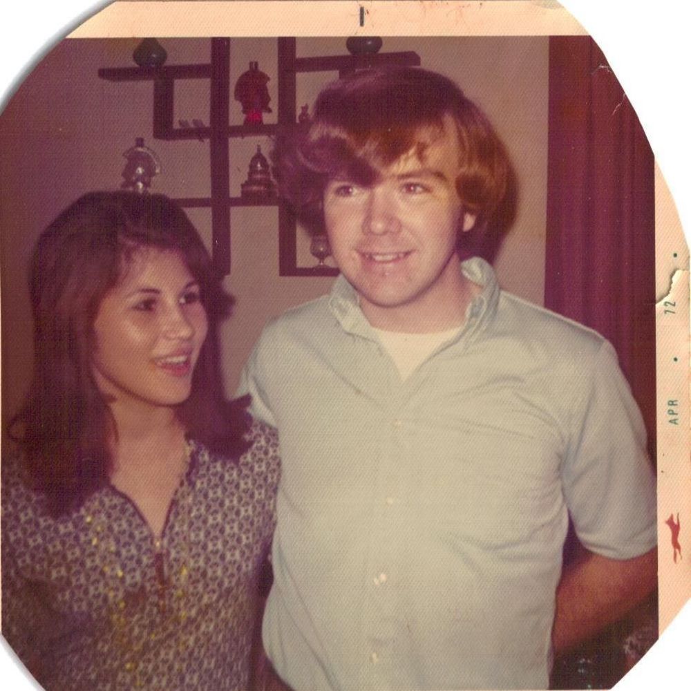 Meet your Posher, Gloria