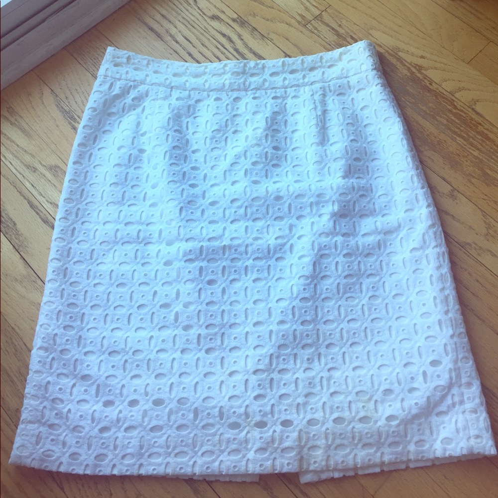 Banana Republic Eyelet Lace Pencil Skirt