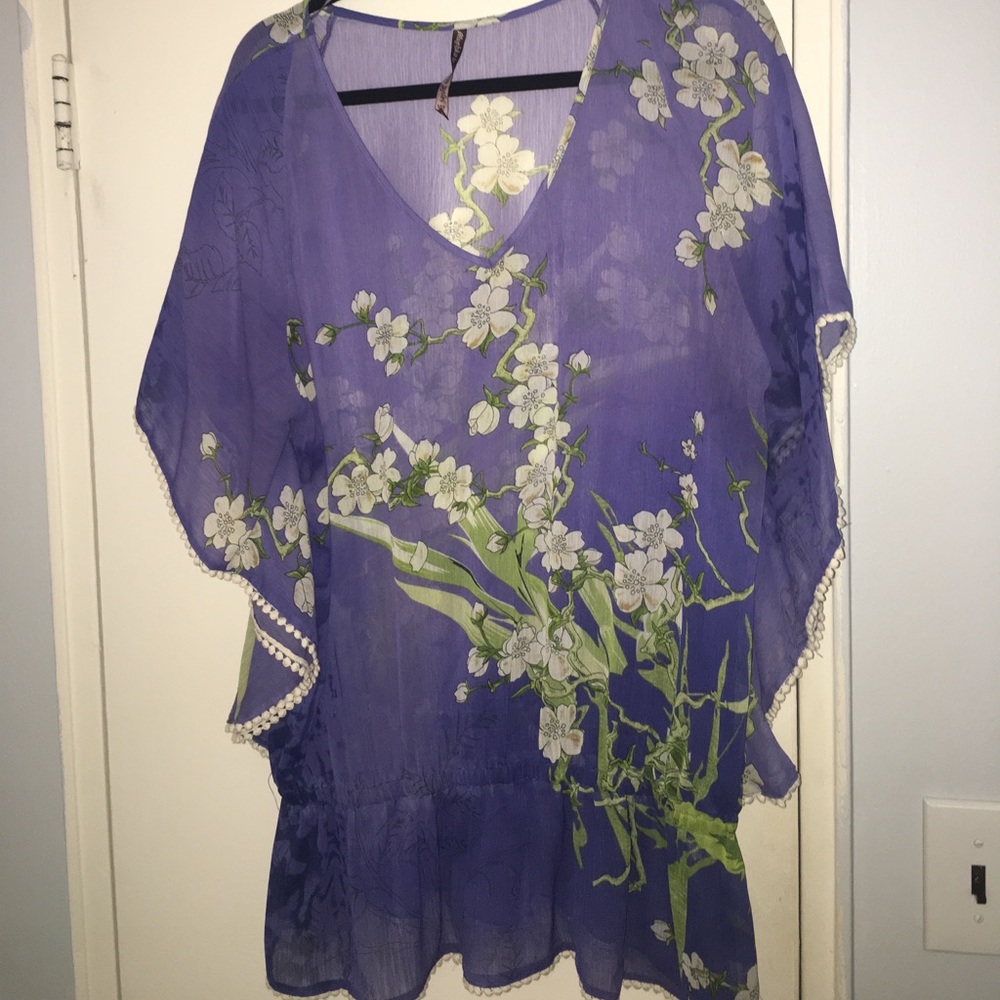 Flowy top