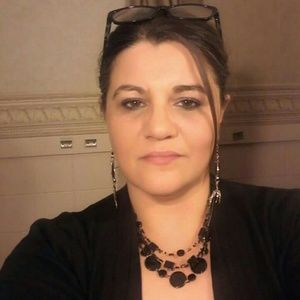 Meet your Posher, Sherry