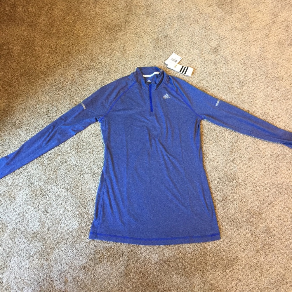 Adidas Women's blue light weight pullover, Size M