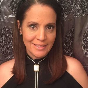 Meet your Posher, Gloria