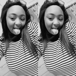 Meet your Posher, Tia