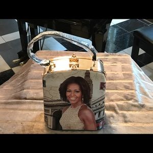 Black patent leather print bag