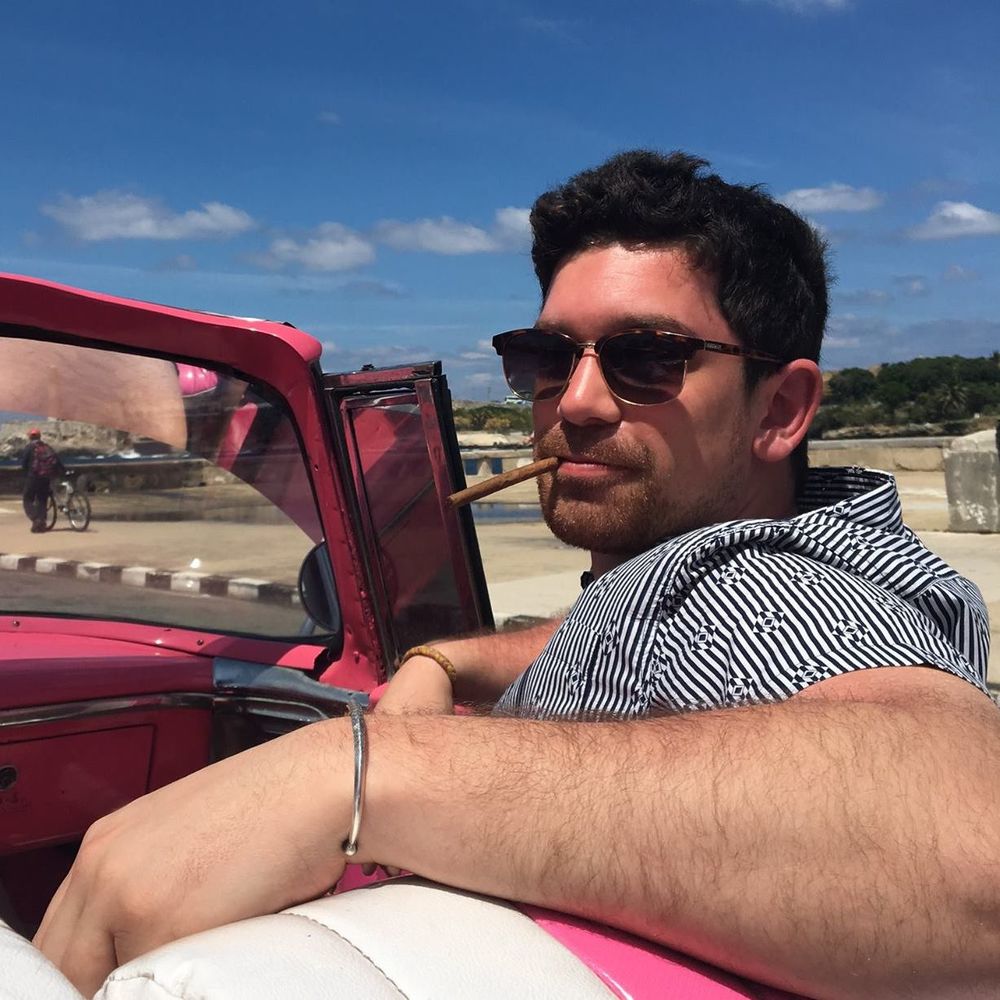 Meet your Posher, Adam