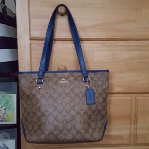 Coach purse
