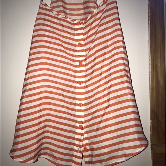 Shirt - Picture 2 of 3