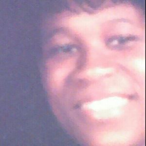 Meet your Posher, Charie