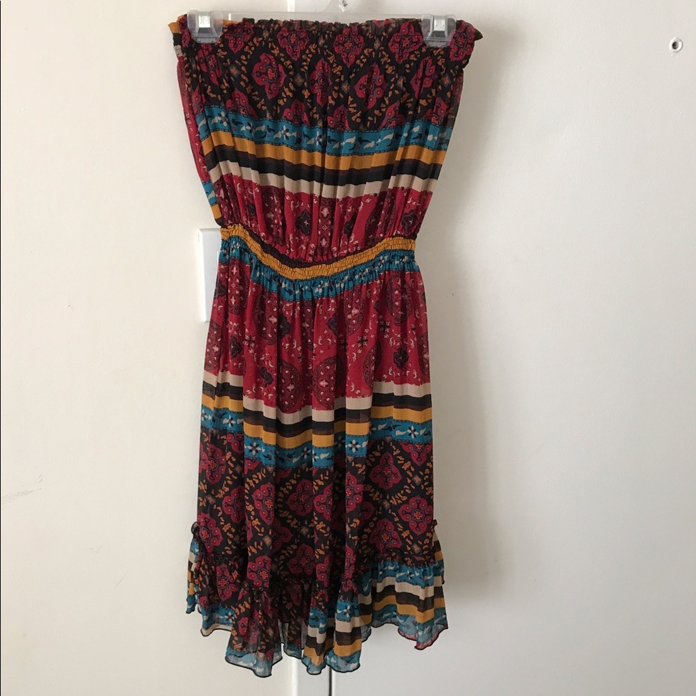 Strapless flowy mini dress