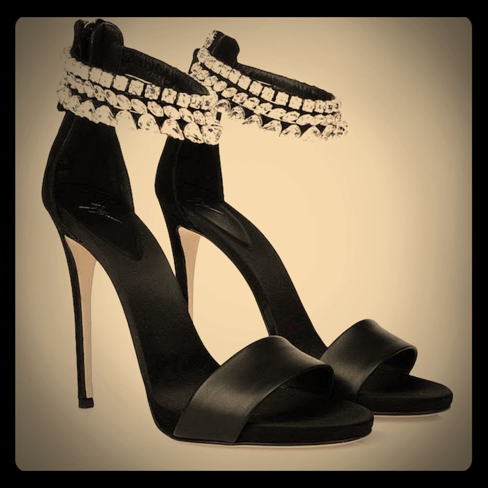 Sold!!!!!!!!!Giuseppe heels - Picture 1 of 8