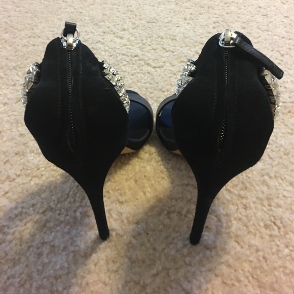 Sold!!!!!!!!!Giuseppe heels - Picture 6 of 8