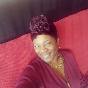 Meet your Posher, Cerrika