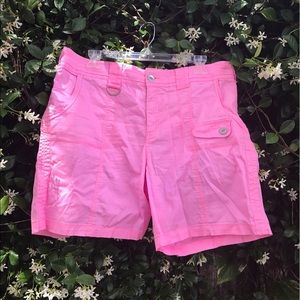 🌸Pink shorts🌸