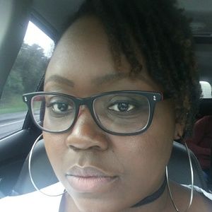 Meet your Posher, Ashlee