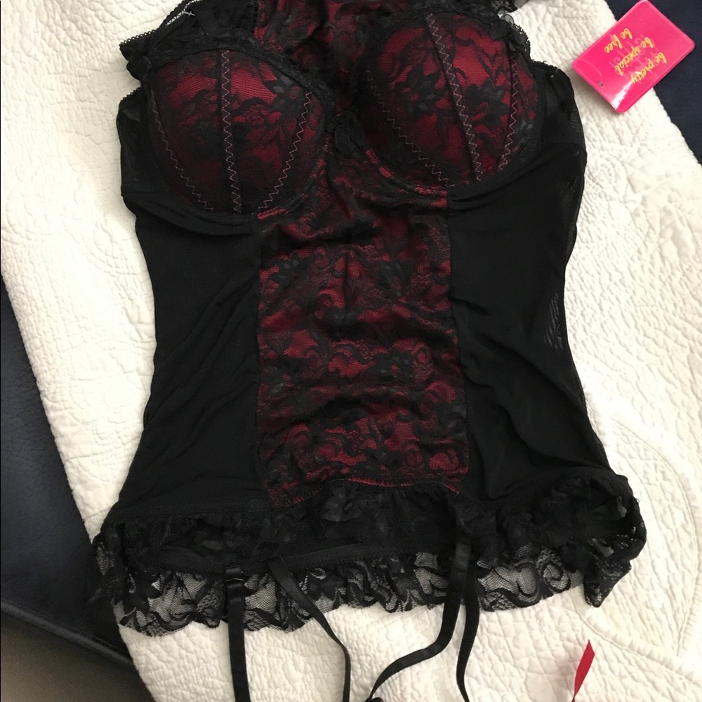 💋Garter & Panty Set💋 NWT Size Small