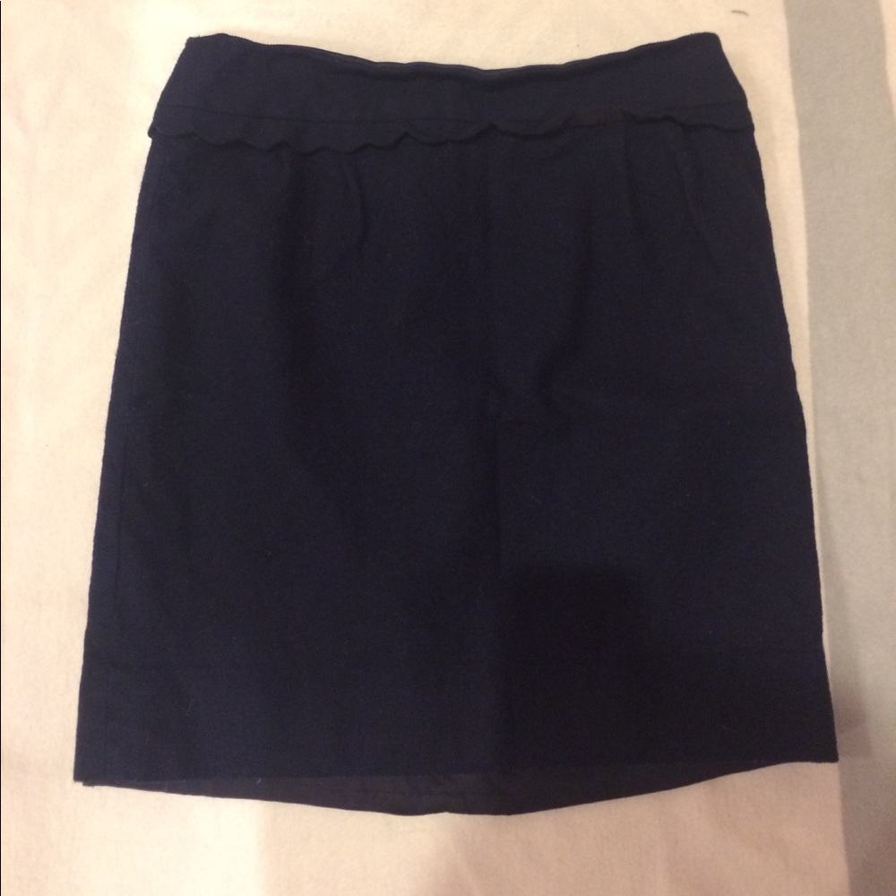 Cute blue mini skirt!