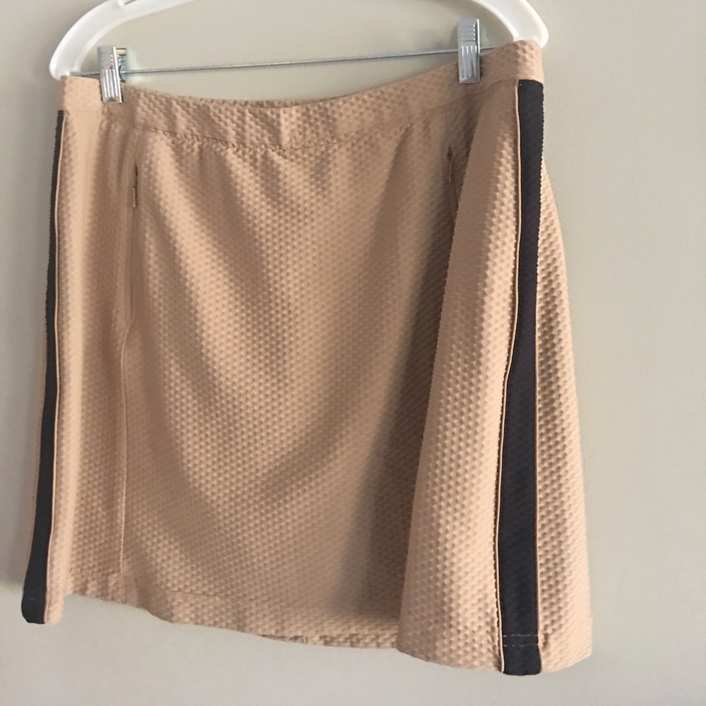 Tail Tech Beige golf skort