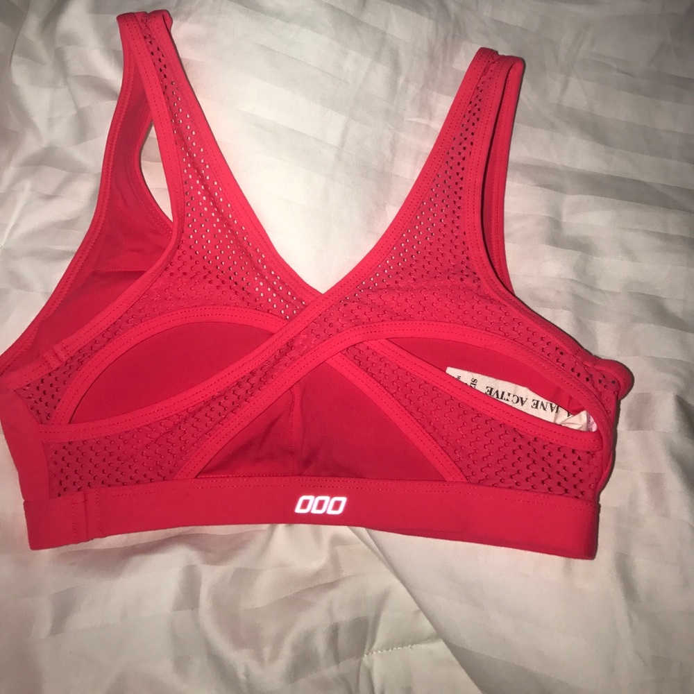 Small Lorna Jane sports bra
