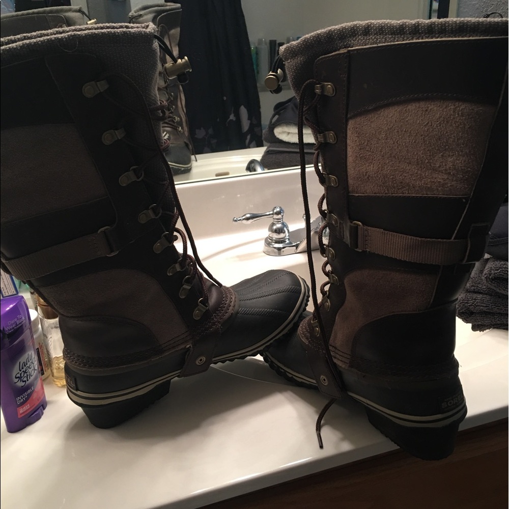 Sorel slimpack riding boots..