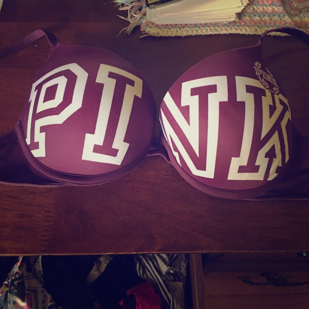 Victoria Secret 34b push up bra