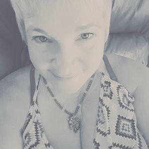 Meet your Posher, Sheila