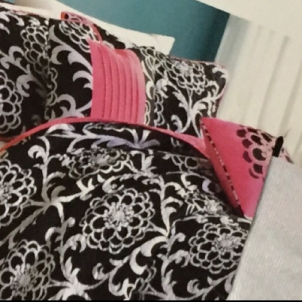 Colormate 3 Piece Quilt Set