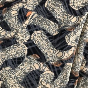 🦄O/S lularoe Cowboy boot leggings!🦄