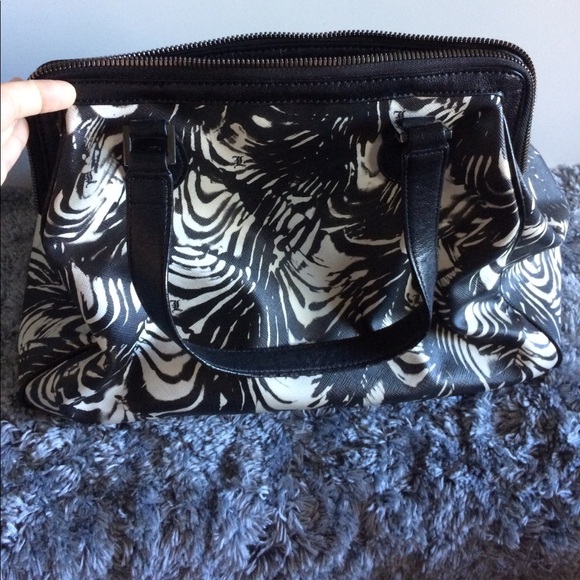 L.A.M.B purse - Picture 4 of 6