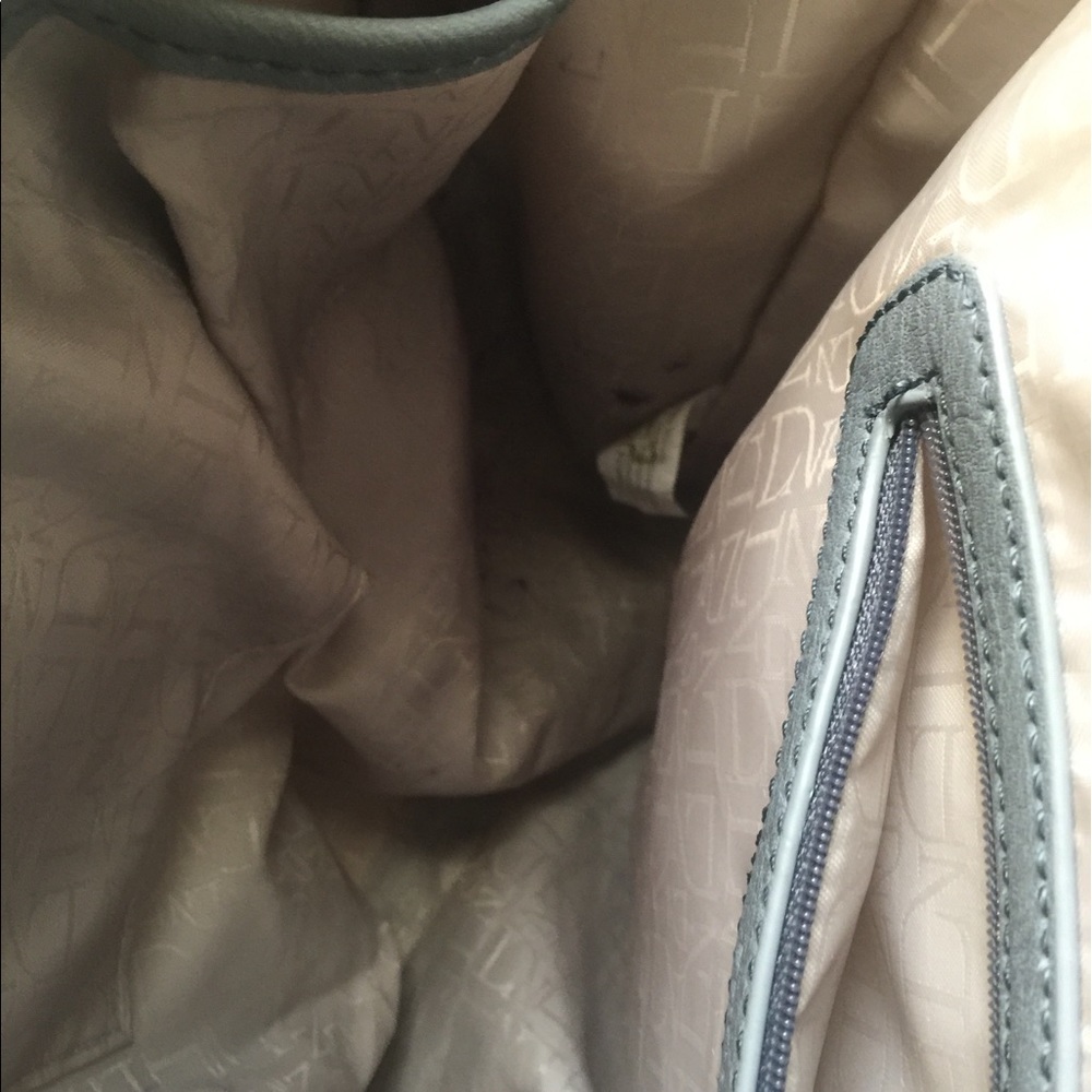 Purse - Picture 4 of 4