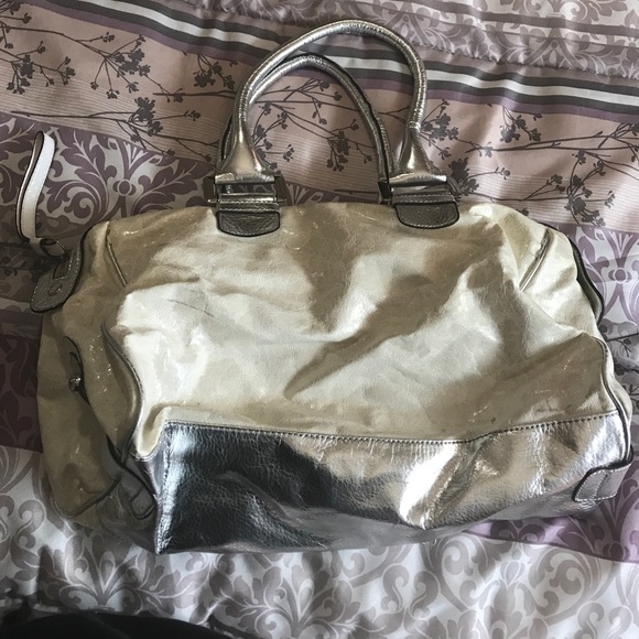 Guess bag. Used. Some stains - Picture 2 of 6