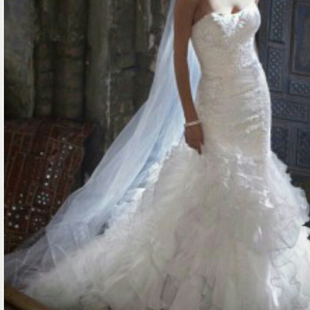 Galina Signature Wedding Dress?