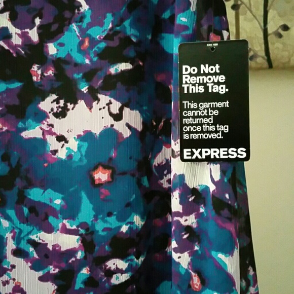Express Patterned Dress - Picture 2 of 4