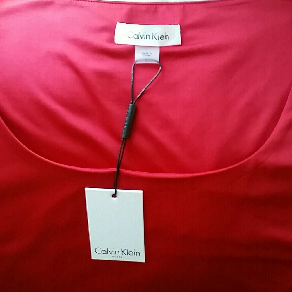 Calvin Klein tank w/10% spandex NEVER WORN