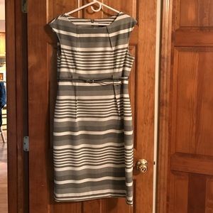 Dana Buchman Dress
