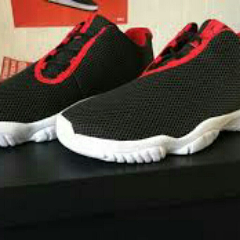Jordan Future low