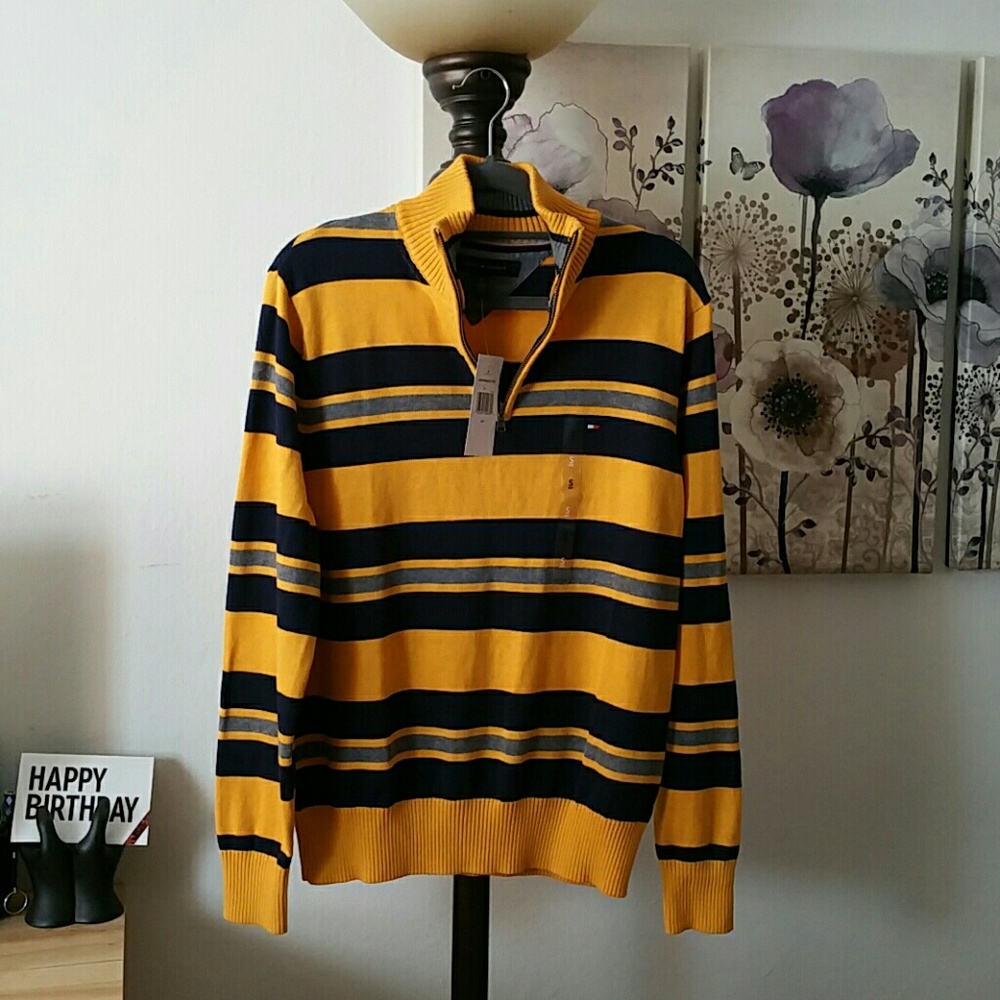 SOLD! - Tommy Hilfiger Sweater