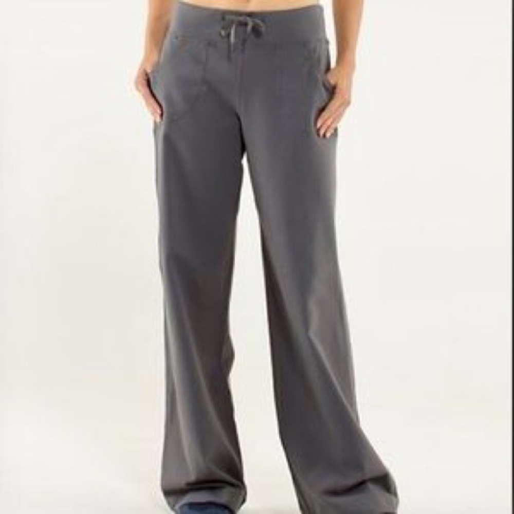 🍋🍋 Wide Leg Lululemon Pants 🍋🍋