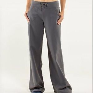 🍋🍋 Wide Leg Lululemon Pants 🍋🍋