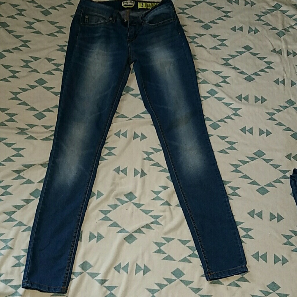 Skinny jeans