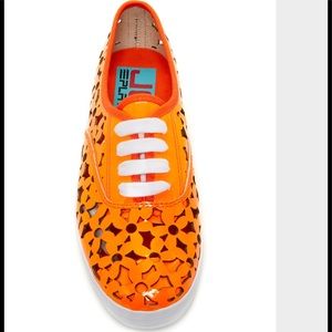 NWT! Jeffrey Campbell orange patent daisy sneaker