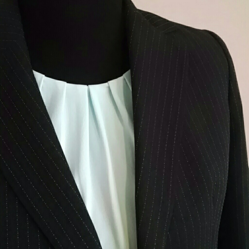 Women's Evan Picone pantsuit - Picture 3 of 8