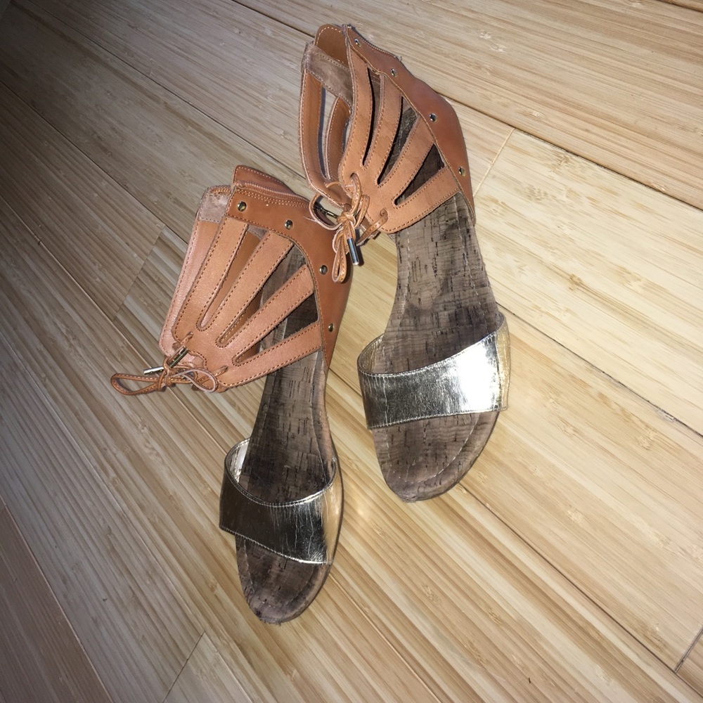 Dolce Vita gold sandals
