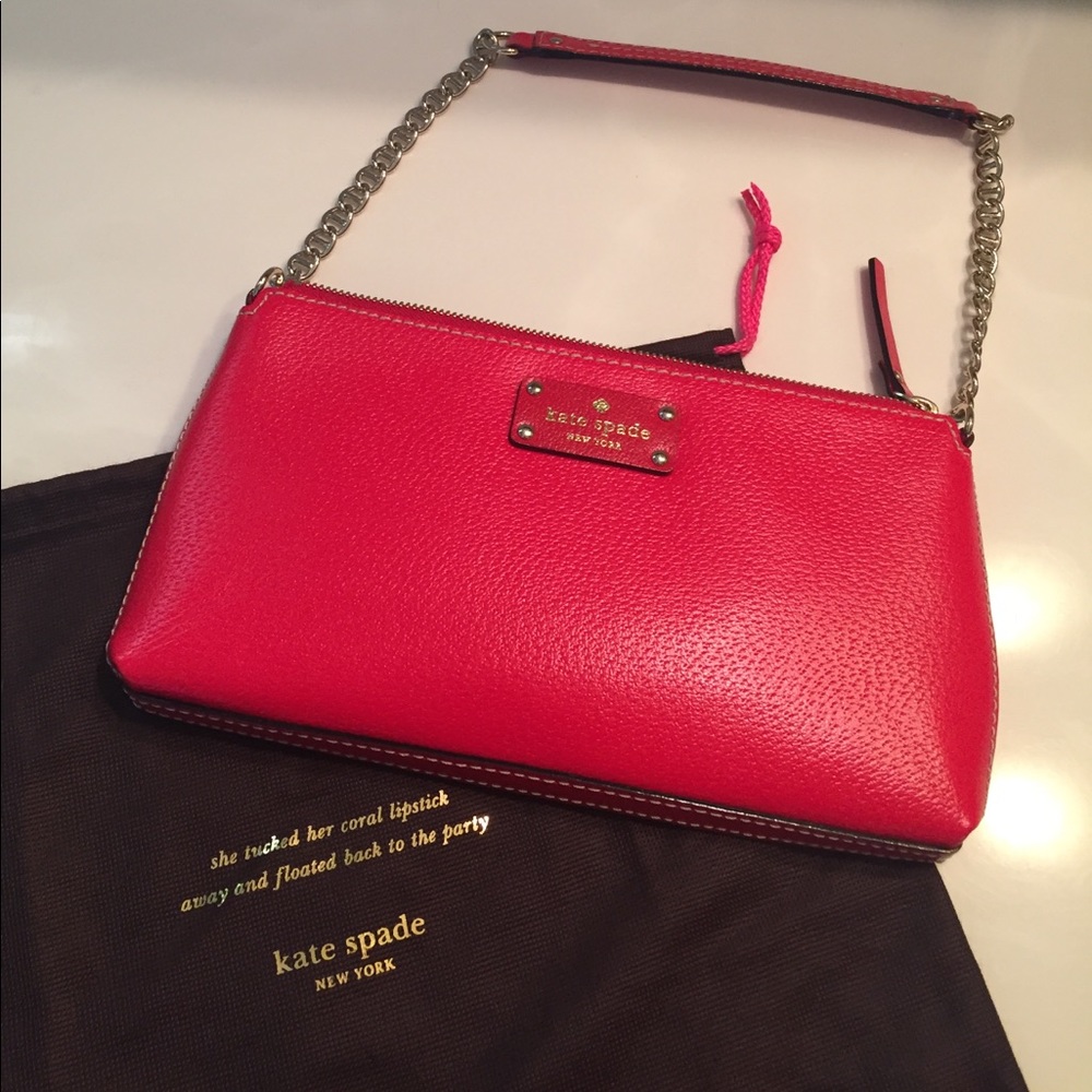 Kate Spade shoulder bag small red and perfect! ♠️