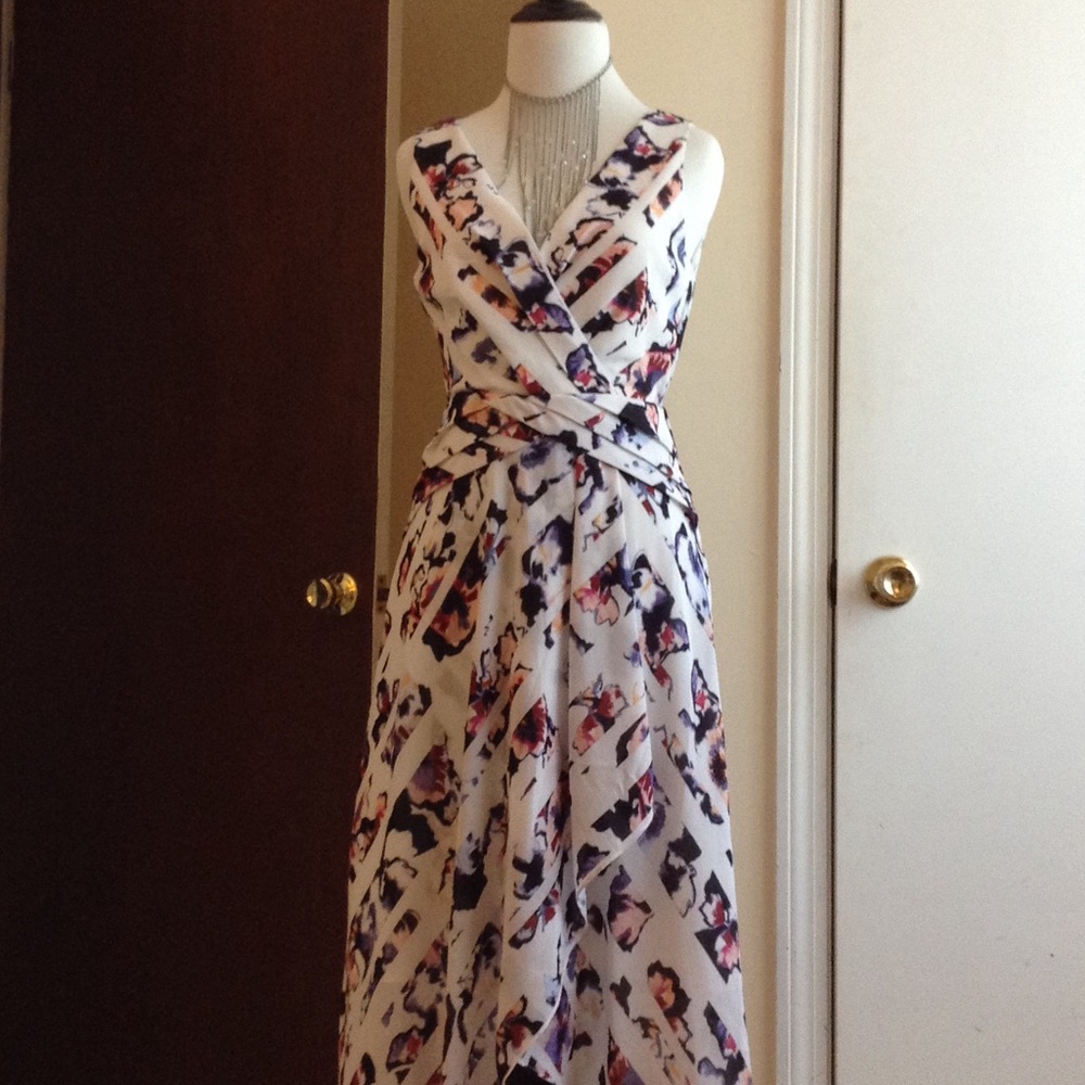 White House Black Market Dress