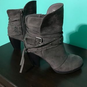 Vanity Ankle Boots