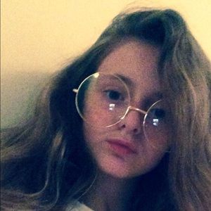 Meet your Posher, Kaylen